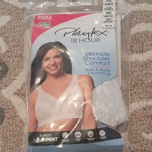 Playtex 18 Hour Wireless Comfort Bra in White